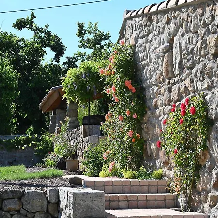 Villa Restful In Largenti Re With Swimming Pool
