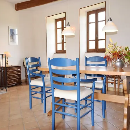 别墅 Restful In Largenti Re With Swimming Pool